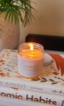 Load image into Gallery viewer, Pure Beeswax Candle