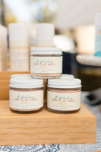 Charger l'image dans la galerie, Exfoliating Pink Kaolin Clay Mask