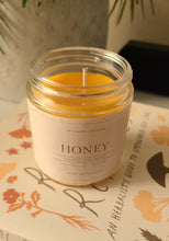 Charger l&#39;image dans la galerie, Pure Beeswax Candle
