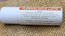 Lade das Bild in den Galerie-Viewer, Pumpkin Spice Latte Lip Balm 🎃
