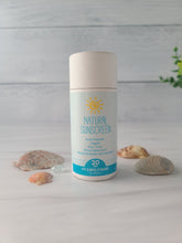 Cargar imagen en el visor de la galería, Vegan Natural Sunscreen
